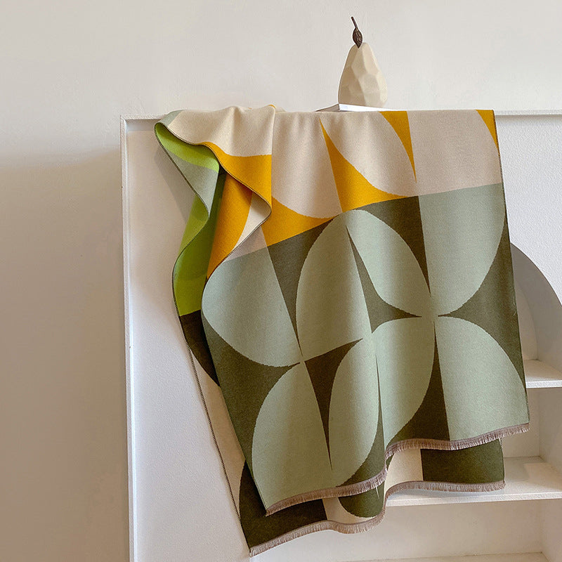 Sleek Geometric Scarf for Warmth and Elegance