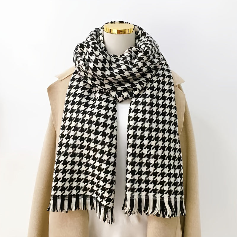 Luxurious Checked Scarf for Ultimate Warmth