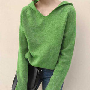 Sleek Solid Color Hoodie for Comfort and Style