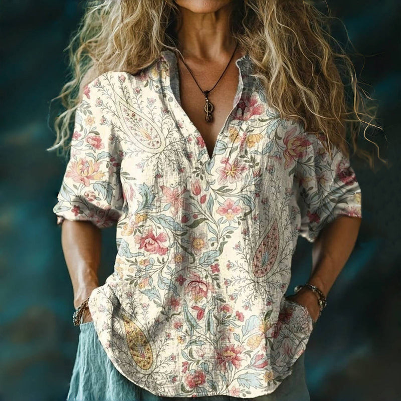 Elegant Vintage Blouse with Floral Pattern and Long Sleeves