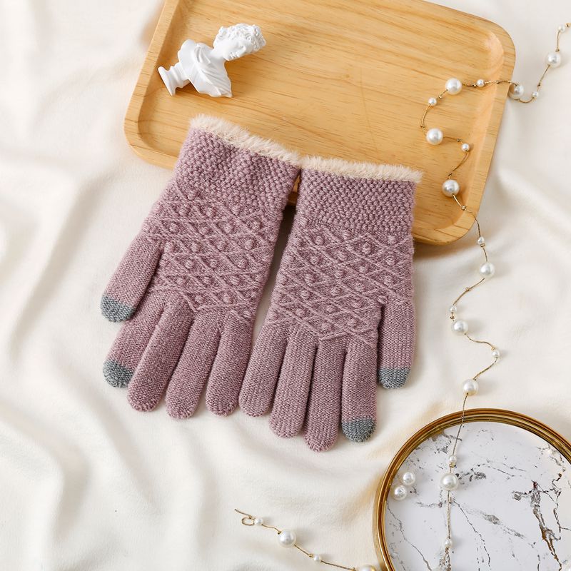 Lena and Warming Gloves for Ultimate Relaxation