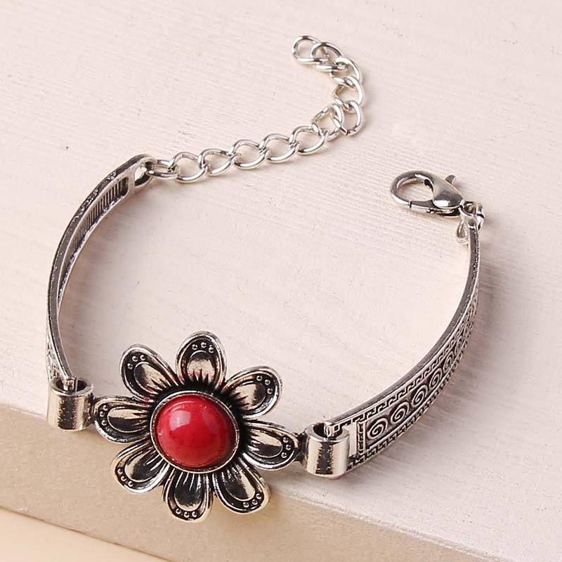 Chic Vintage Bohemian Floral Bracelet