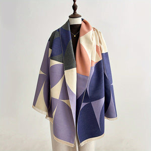 Sleek Geometric Scarf for Warmth and Elegance