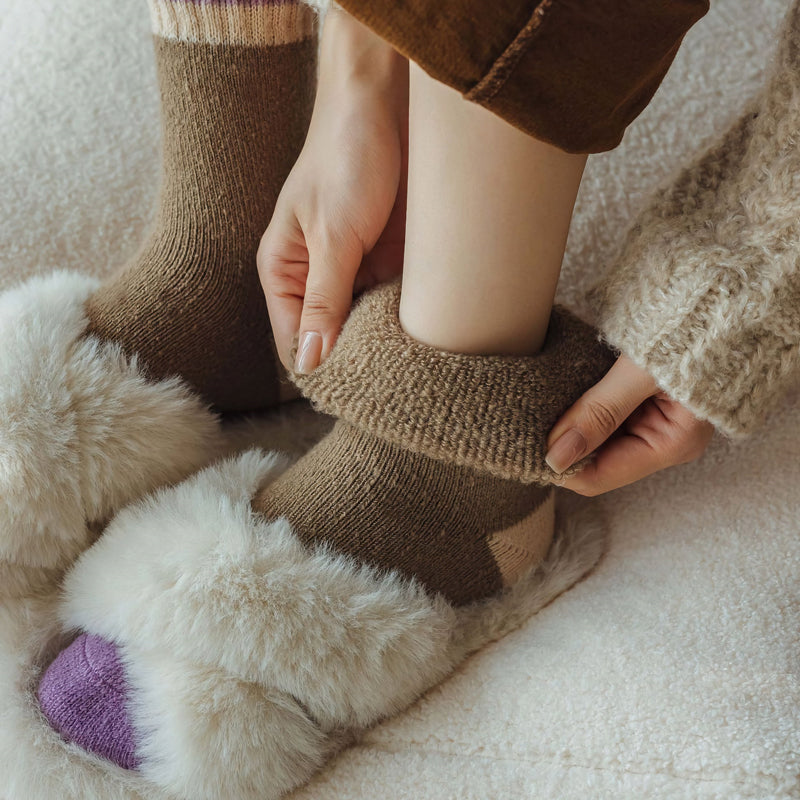 Chic & Cozy Varma Socks for Everyday Wear