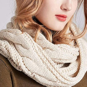 Luxurious Knitted Scarf in Solid Color Design