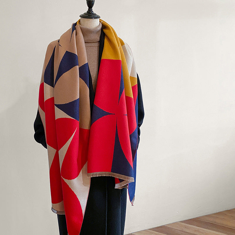 Sleek Geometric Scarf for Warmth and Elegance