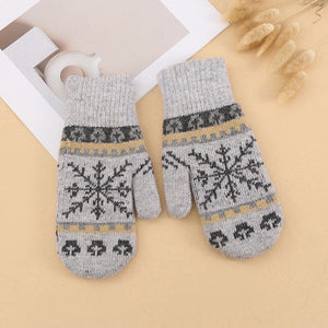 Frosty Winter Gloves with Warmth and Style
