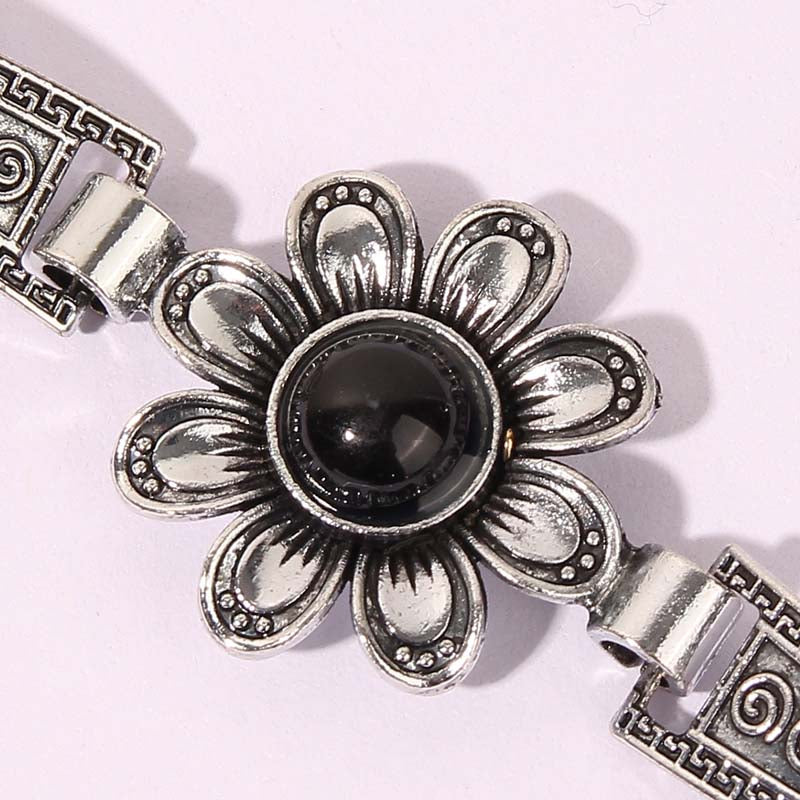 Chic Vintage Bohemian Floral Bracelet