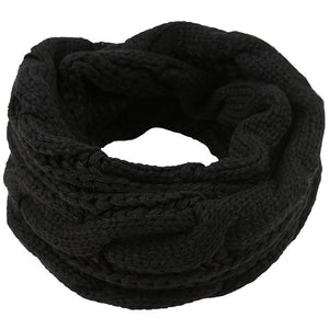 Luxurious Knitted Scarf in Solid Color Design