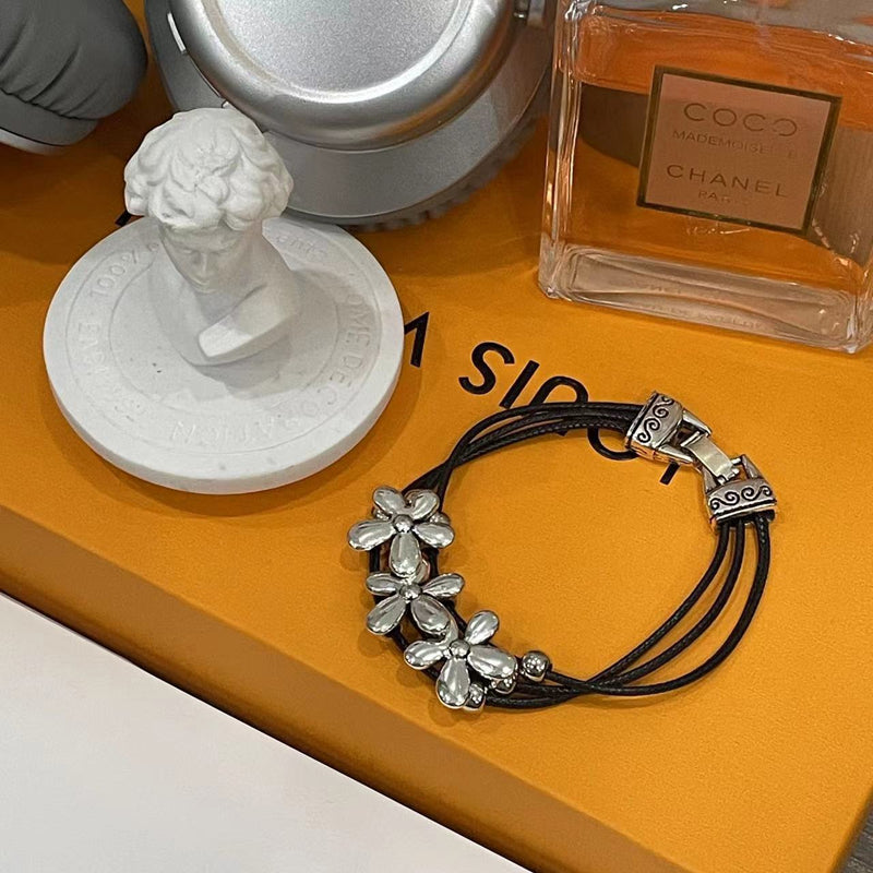 Chic Vintage Bohemian Floral Bracelet