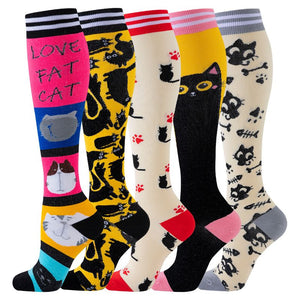 Set of 5 pairs of colorful and fun patterned socks