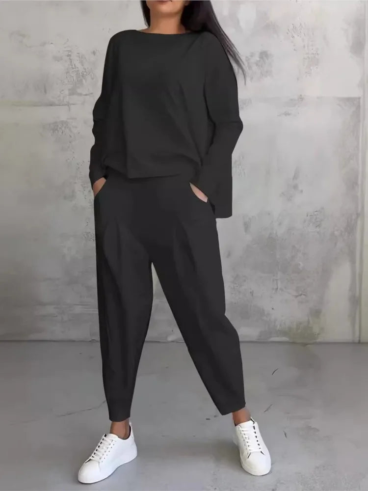 The Christy Long sleeves with round neck & Trousers 2-piece set