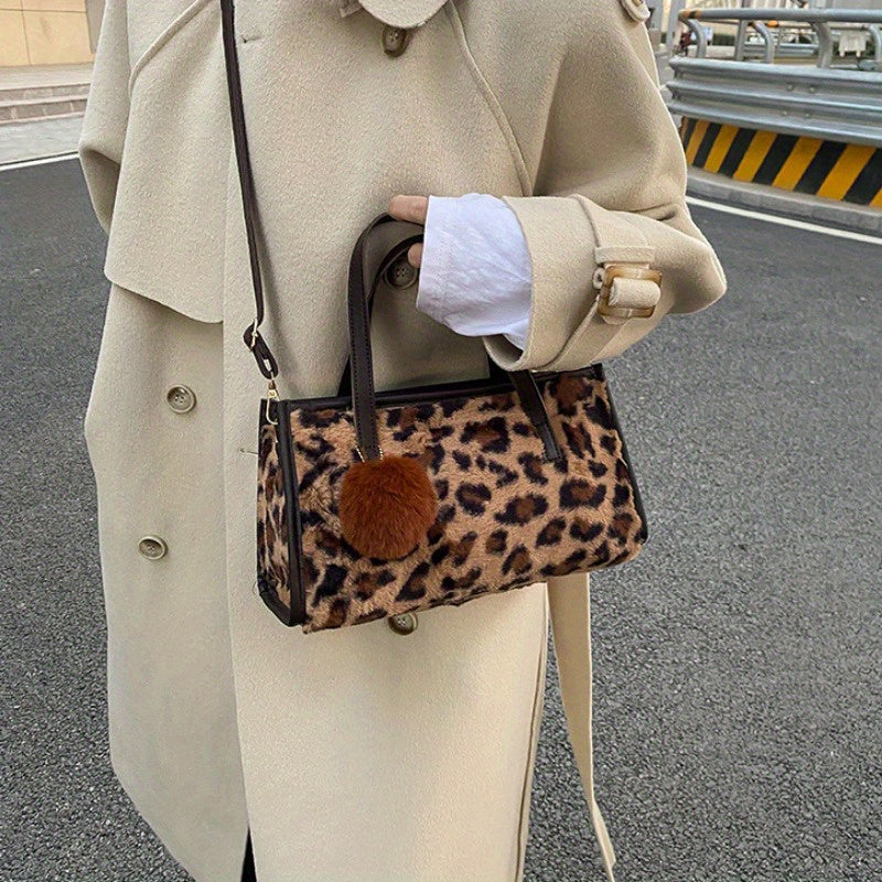 Chic Vintage Leopard Print Handbag
