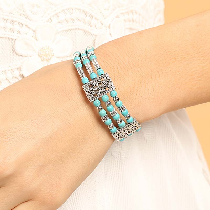 Elegant Bohemian Bracelet with Captivating Beads
