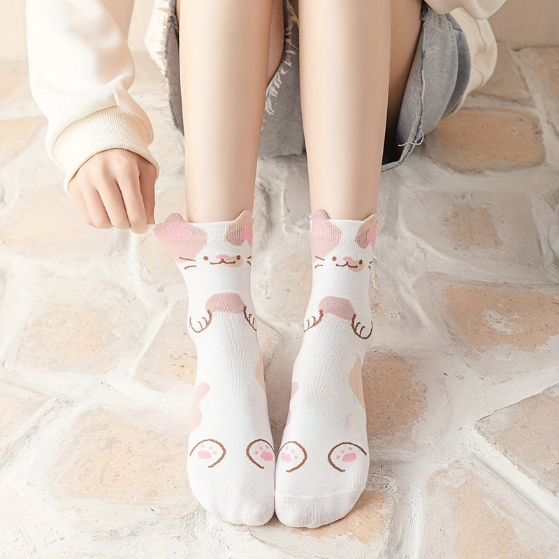 Set of 5 pairs of colorful, cartoon socks for all occasions