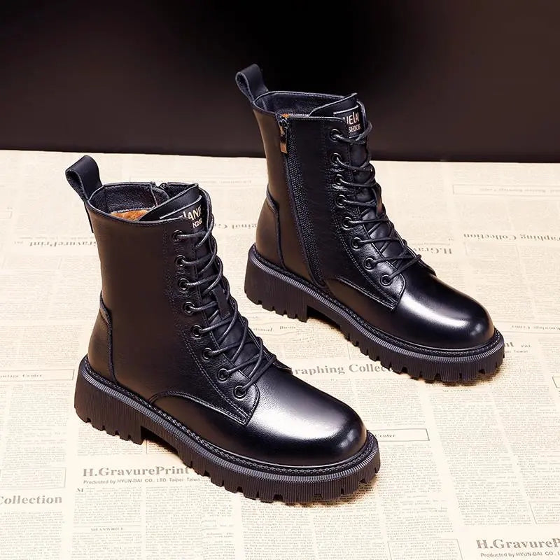 Chic Winterstiefel in edler Lederoptik – Ihr perfekter Begleiter für stilvolle Wärme an kalten Tagen