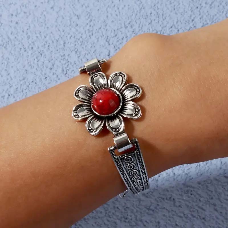 Chic Vintage Bohemian Floral Bracelet